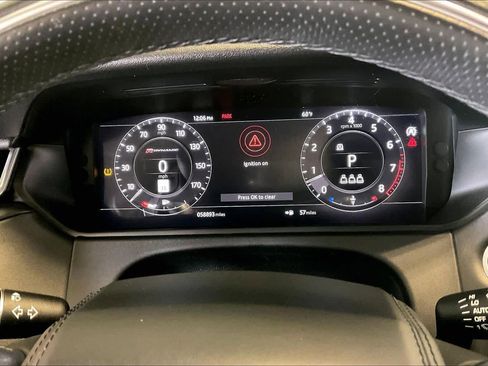 Used 2020 Land Rover Range Rover Velar R-Dynamic HSE image 24