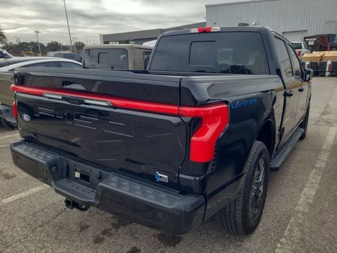 Used 2025 Ford F150 Lightning Lariat image 6