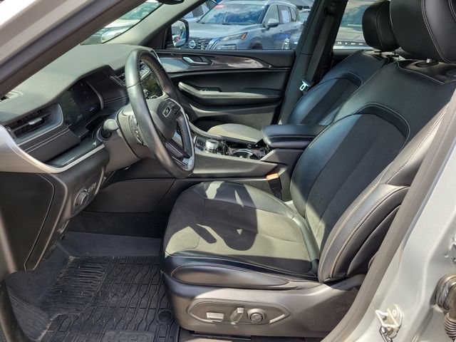 Used 2021 Jeep Grand Cherokee L Laredo AWD/4WD image 20
