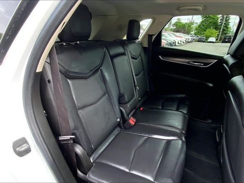 Used 2018 Cadillac XT5 Luxury w/ Driver Awareness Package AWD/4WD image 27