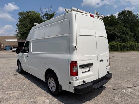 Used 2016 Nissan NV 2500 SV w/ Technology Package RWD image 5