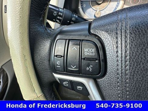 Used 2017 Toyota Sienna XLE Premium image 27