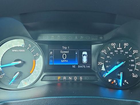 Used 2017 Ford Explorer XLT image 26