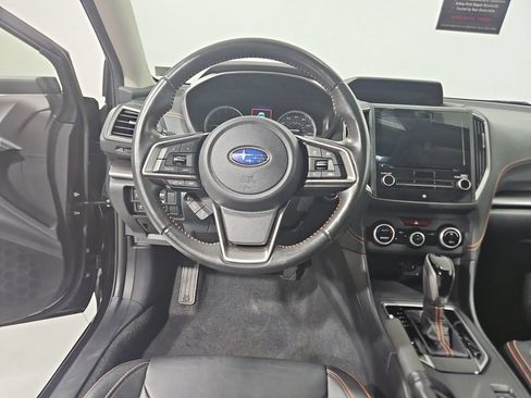 Used 2019 Subaru Crosstrek 2.0i Limited w/ Moonroof Package w/Navigation AWD/4WD image 14