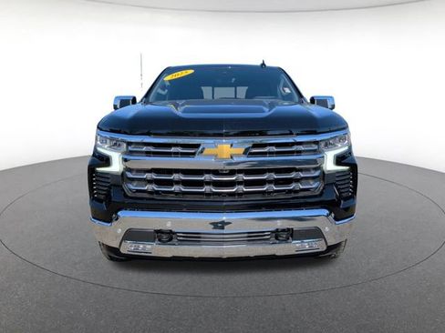 Used 2025 Chevrolet Silverado 1500 LTZ w/ LTZ Premium Package AWD/4WD image 6