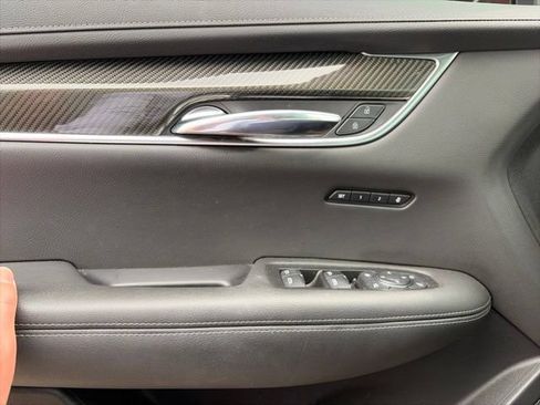 Used 2020 Cadillac XT6 Sport AWD/4WD image 15