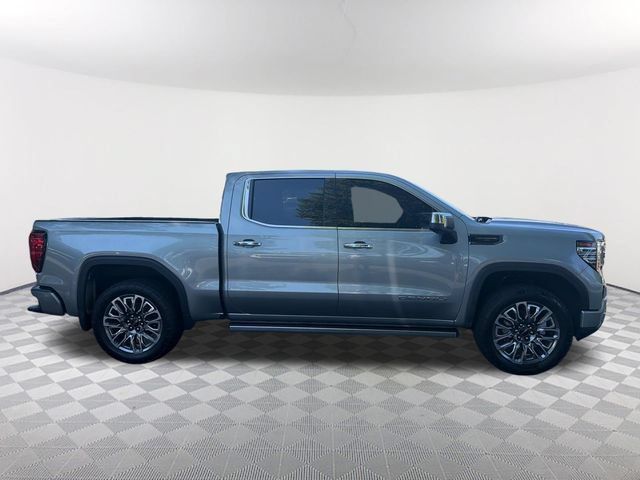 Used 2023 GMC Sierra 1500 Denali Ultimate AWD/4WD image 4