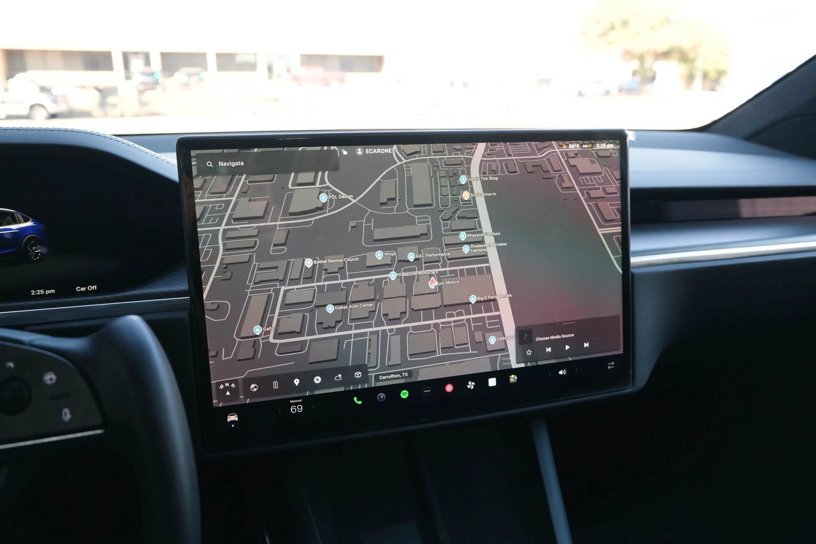 Used 2023 Tesla Model X Plaid AWD/4WD image 34