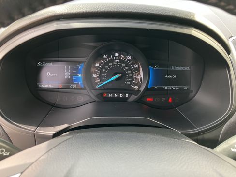 Used 2024 Ford Edge SEL w/ Convenience Package AWD/4WD image 9