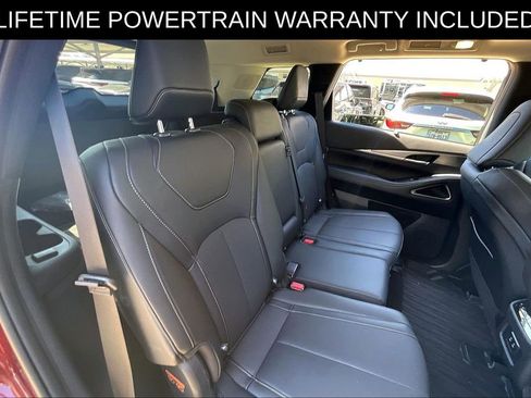 Certified 2026 INFINITI QX60 Luxe w/ Cargo Package AWD/4WD image 35