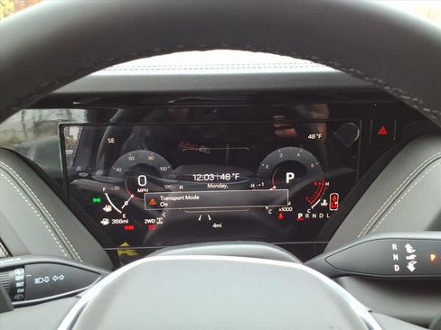 New 2026 GMC Yukon Elevation image 17