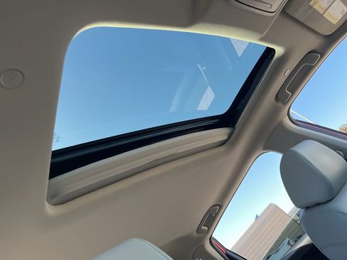 Used 2024 Honda CR-V EX-L image 28