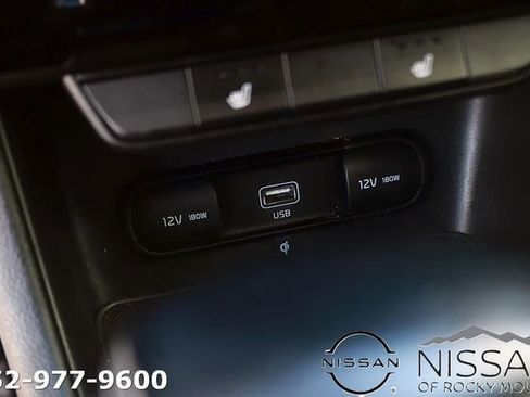 Used 2021 Kia Sportage S w/ S FWD Premium Package image 21