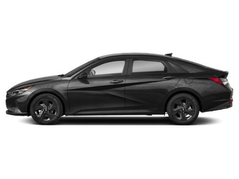 Used 2023 Hyundai Elantra SEL w/ Convenience Package FWD image 3