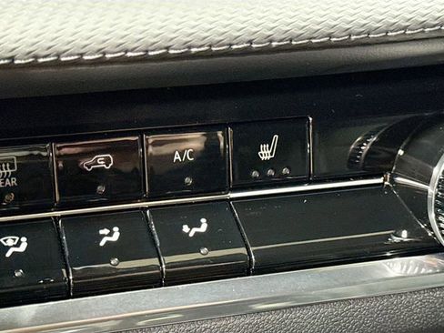 New 2026 Chevrolet Equinox LT w/ Midnight Edition image 23