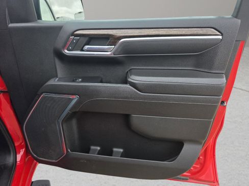 Used 2022 GMC Sierra 1500 Elevation w/ LPO, Elevation Black Package image 31