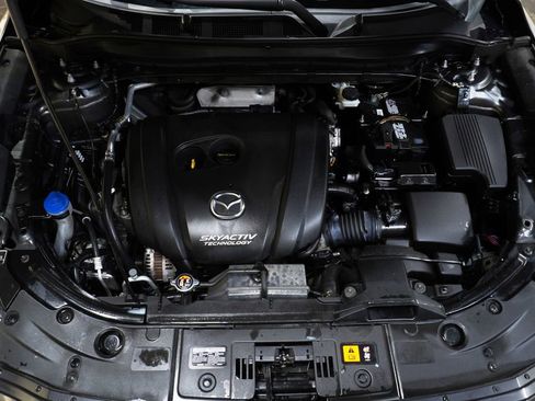 Used 2019 MAZDA CX-5 Touring image 10