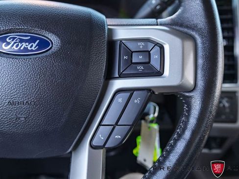 Used 2019 Ford F250 Lariat w/ Lariat Value Package image 35