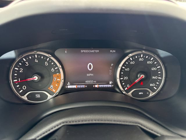 Used 2023 Jeep Renegade Trailhawk AWD/4WD image 26