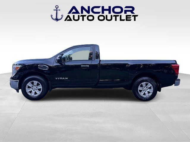 Used 2017 Nissan Titan SV RWD image 5