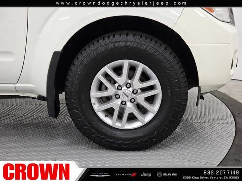 Used 2017 Nissan Frontier SV RWD image 9
