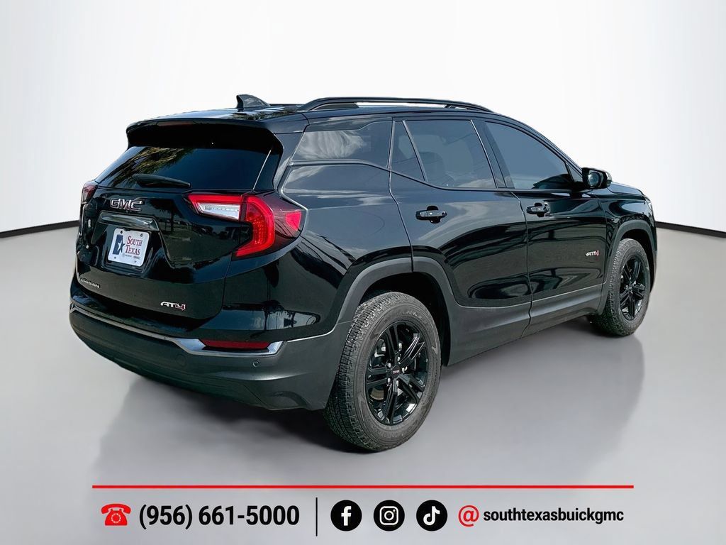 Used 2024 GMC Terrain AT4 w/ Infotainment Package II AWD/4WD image 8