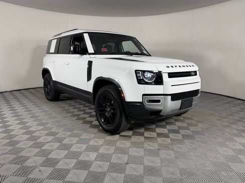 Used 2025 Land Rover Defender 110 S AWD/4WD image 2