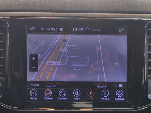 Used 2020 Jeep Grand Cherokee Altitude RWD image 15