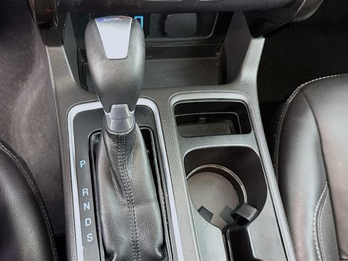Used 2017 Ford Escape Titanium AWD/4WD image 18