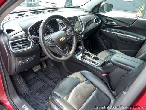 Used 2018 Chevrolet Equinox Premier AWD/4WD image 10