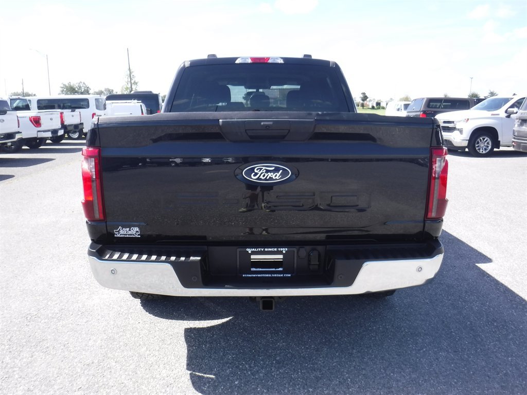 Used 2025 Ford F150 XLT w/ Equipment Group 301A Standard AWD/4WD image 7