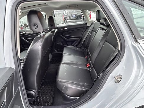 Used 2019 Volkswagen Jetta SEL image 18