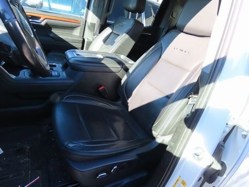 Used 2022 GMC Sierra 1500 Denali w/ Denali Reserve Package image 20