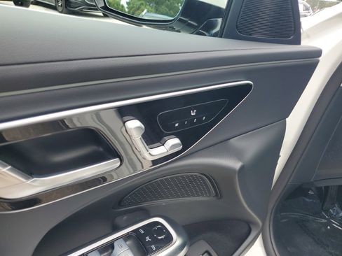 Certified 2025 Mercedes-Benz E 350 Sedan image 17