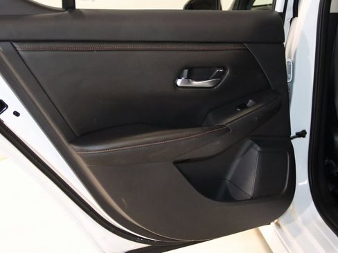 Used 2021 Nissan Sentra SR image 44