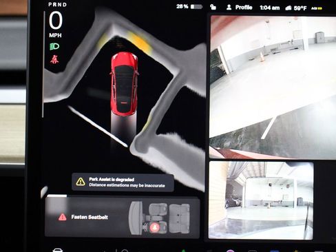 Used 2023 Tesla Model Y Performance image 41