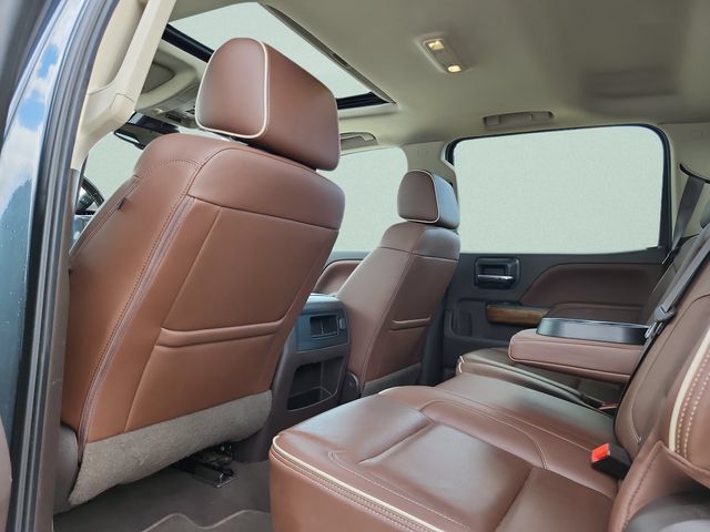 Used 2018 Chevrolet Silverado 1500 High Country AWD/4WD image 16