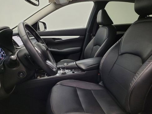 Used 2021 INFINITI QX50 Essential w/ Convenience Package FWD image 17