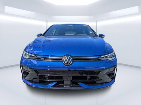 Used 2026 Volkswagen Golf image 8