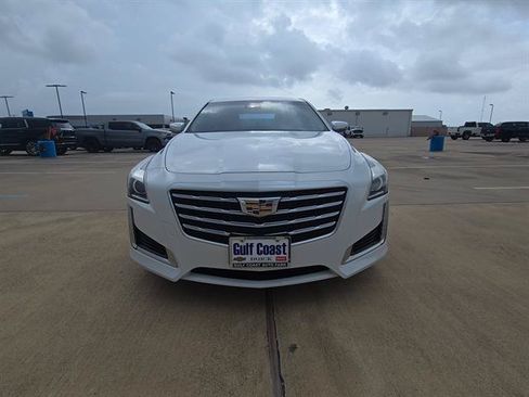 Used 2018 Cadillac CTS Luxury RWD image 2