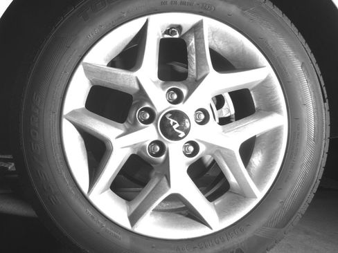 Used 2025 Kia Soul LX w/ LX Technology Package image 19