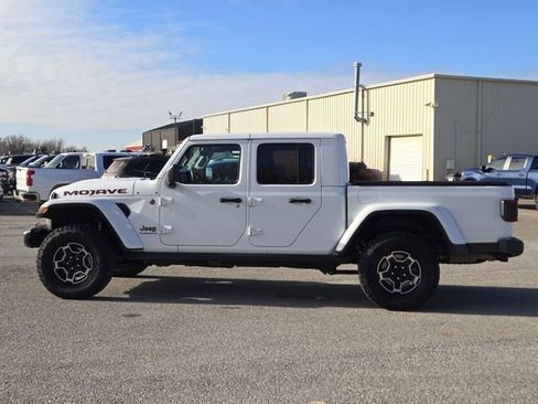 Used 2020 Jeep Gladiator Mojave image 4