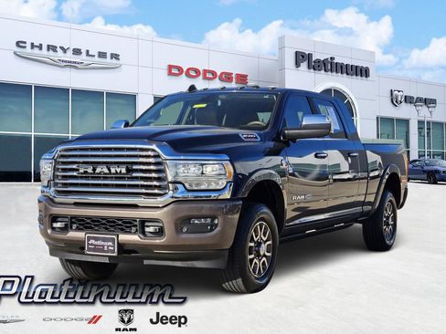 Used 2019 RAM 3500 Limited image 2