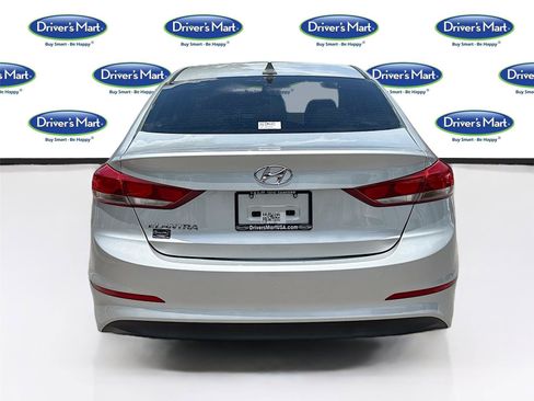 Used 2017 Hyundai Elantra SE w/ SE A/T Tech Package 03 FWD image 6