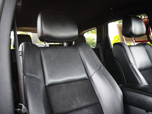 Used 2019 Jeep Grand Cherokee Altitude AWD/4WD image 33