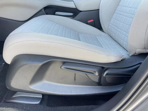 New 2026 Honda HR-V LX image 22