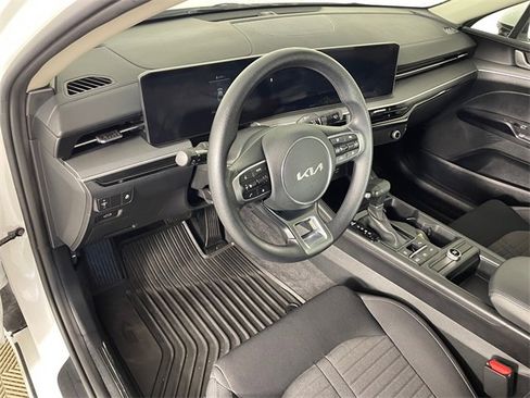 Certified 2025 Kia K5 LXS image 3