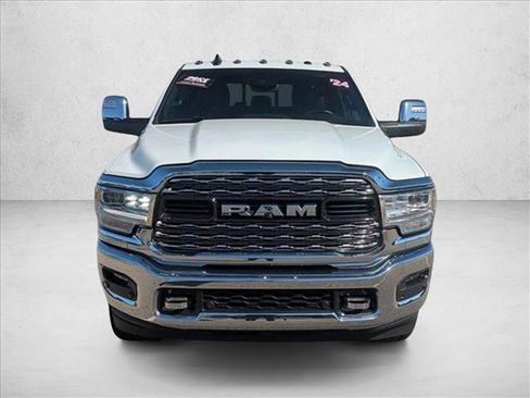 Used 2024 RAM 2500 Limited image 2