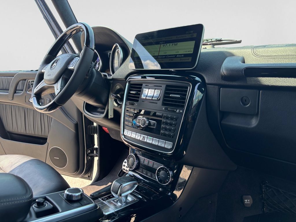 Used 2013 Mercedes-Benz G 63 AMG 4MATIC image 52