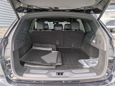 Used 2024 Lincoln Nautilus Reserve w/ Equipment Group 203A image 26